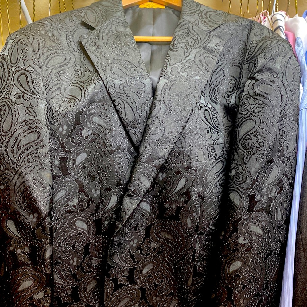 Black tuxedo Paisley jacket 44L